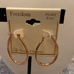 Freedom Loops rose gold color Nickel free NWT